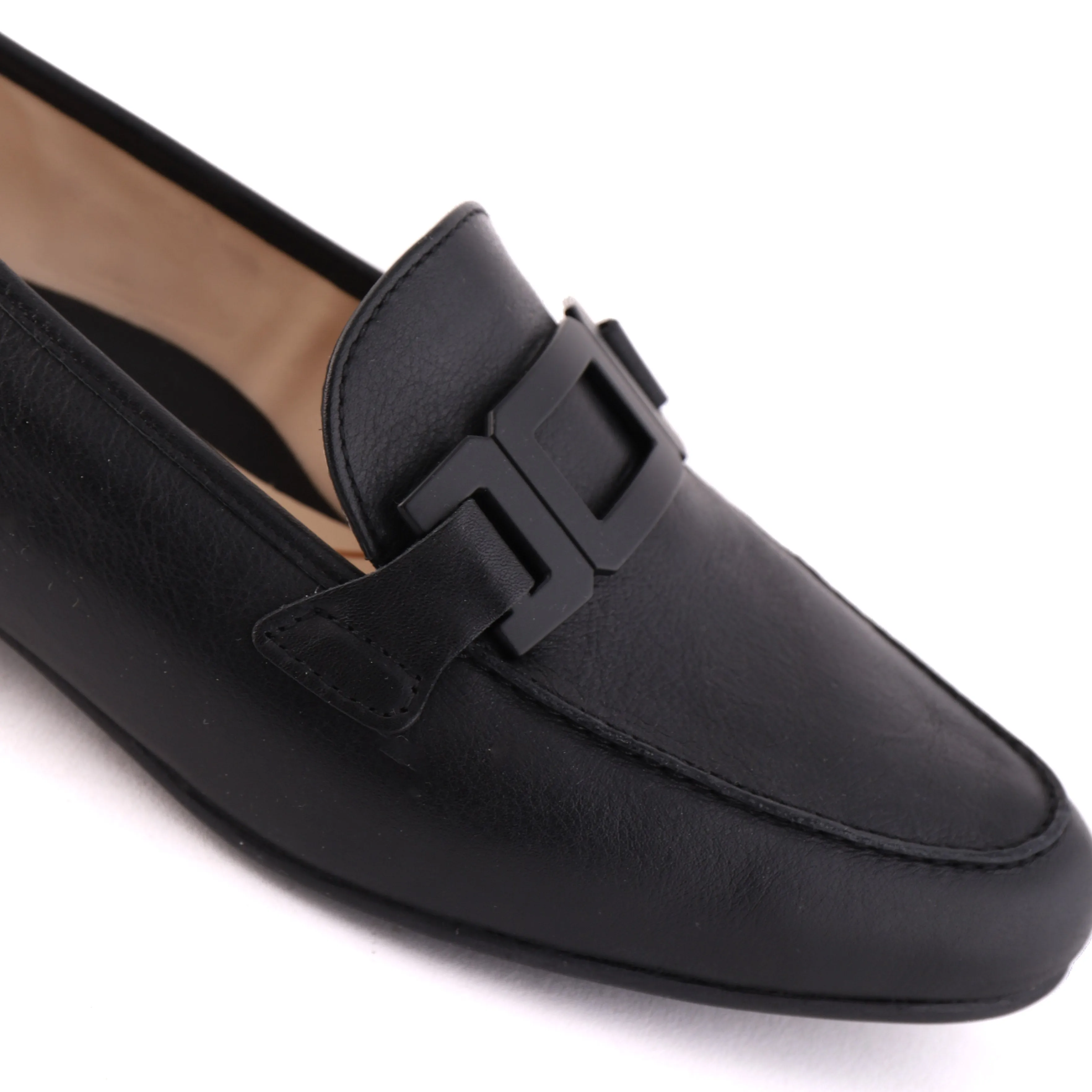 31200 Black