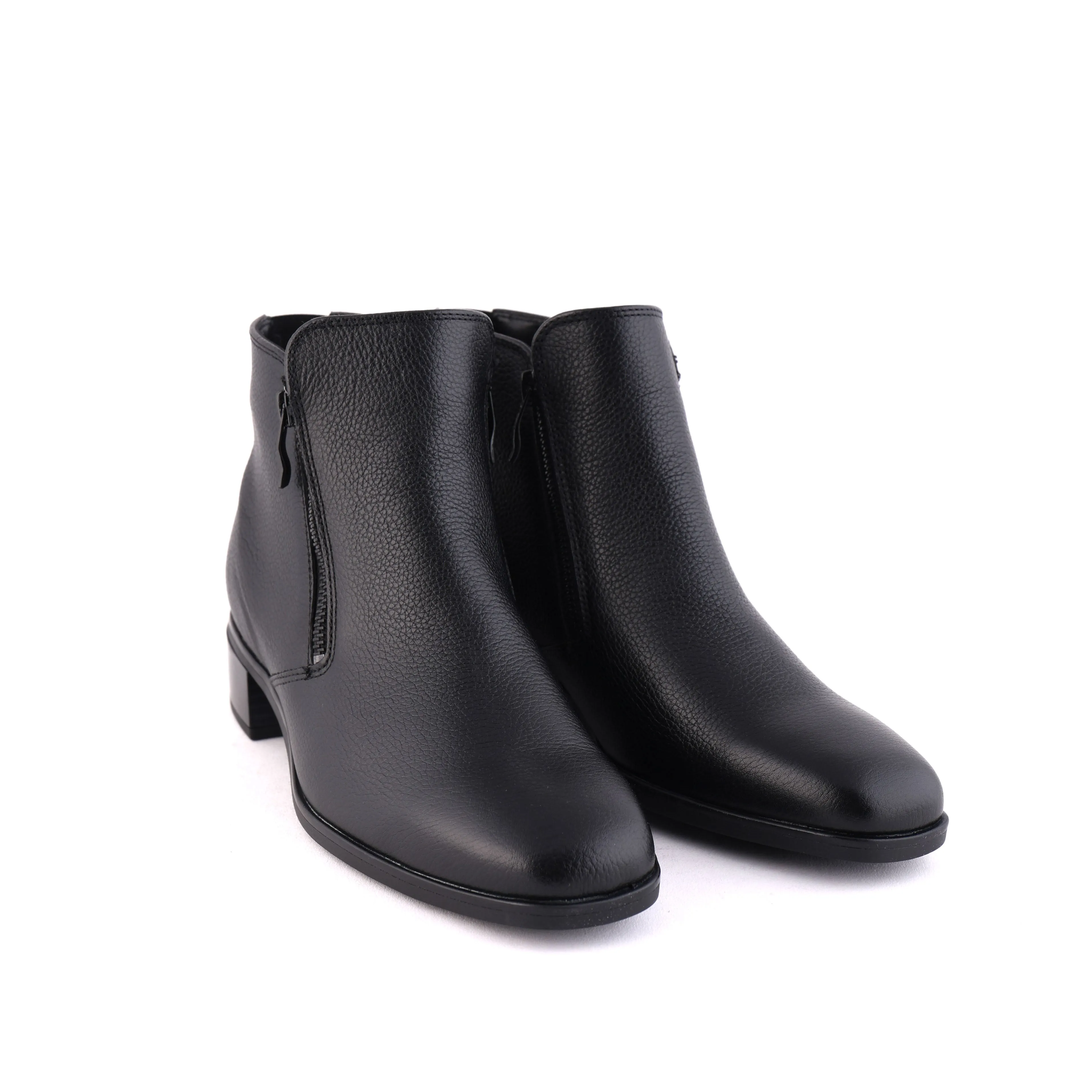 31809 Black