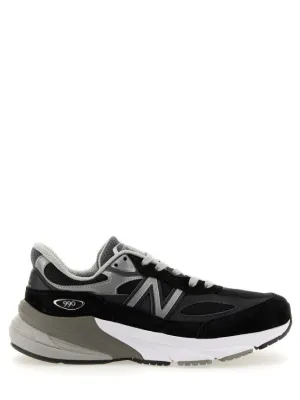 990 Sneakerv6