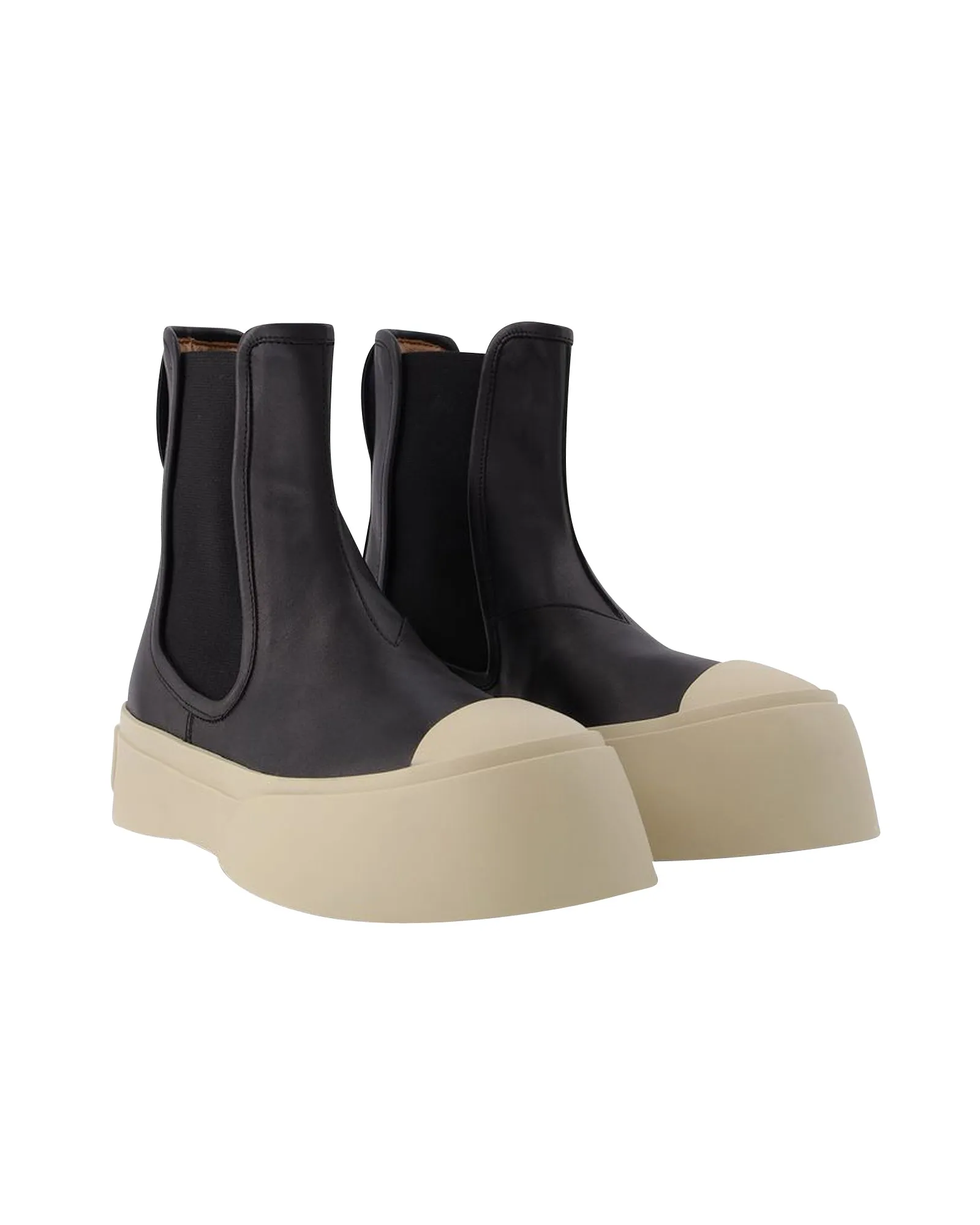 Chelsea Boot Pablo in Black Leather