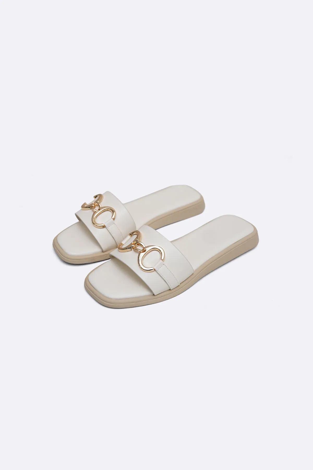 COMFY BUCKLE SLIDES