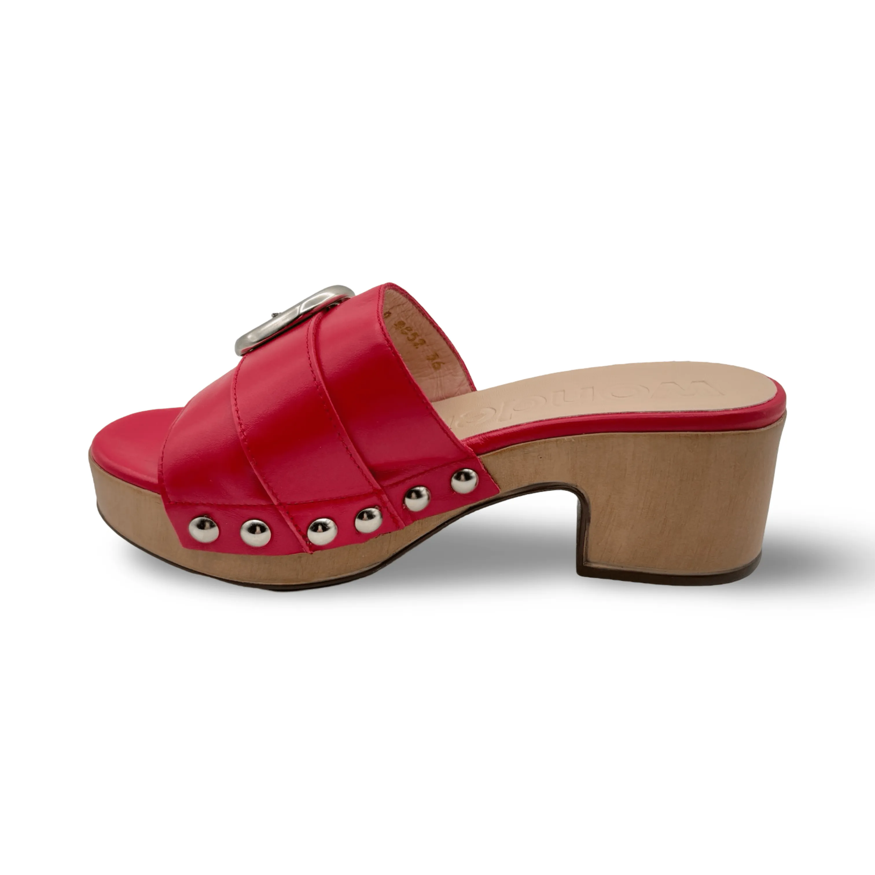 D8852 Red Slide
