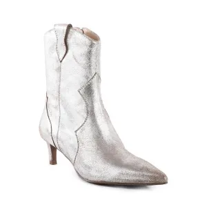 Dallas Boots In Distressed Pewter