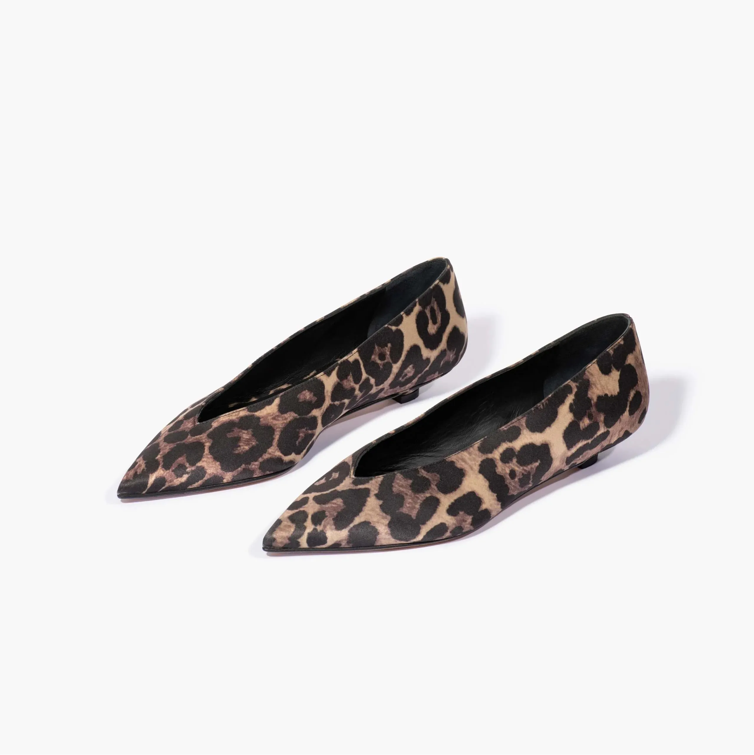DOF Studios Claudia Leopard Satin