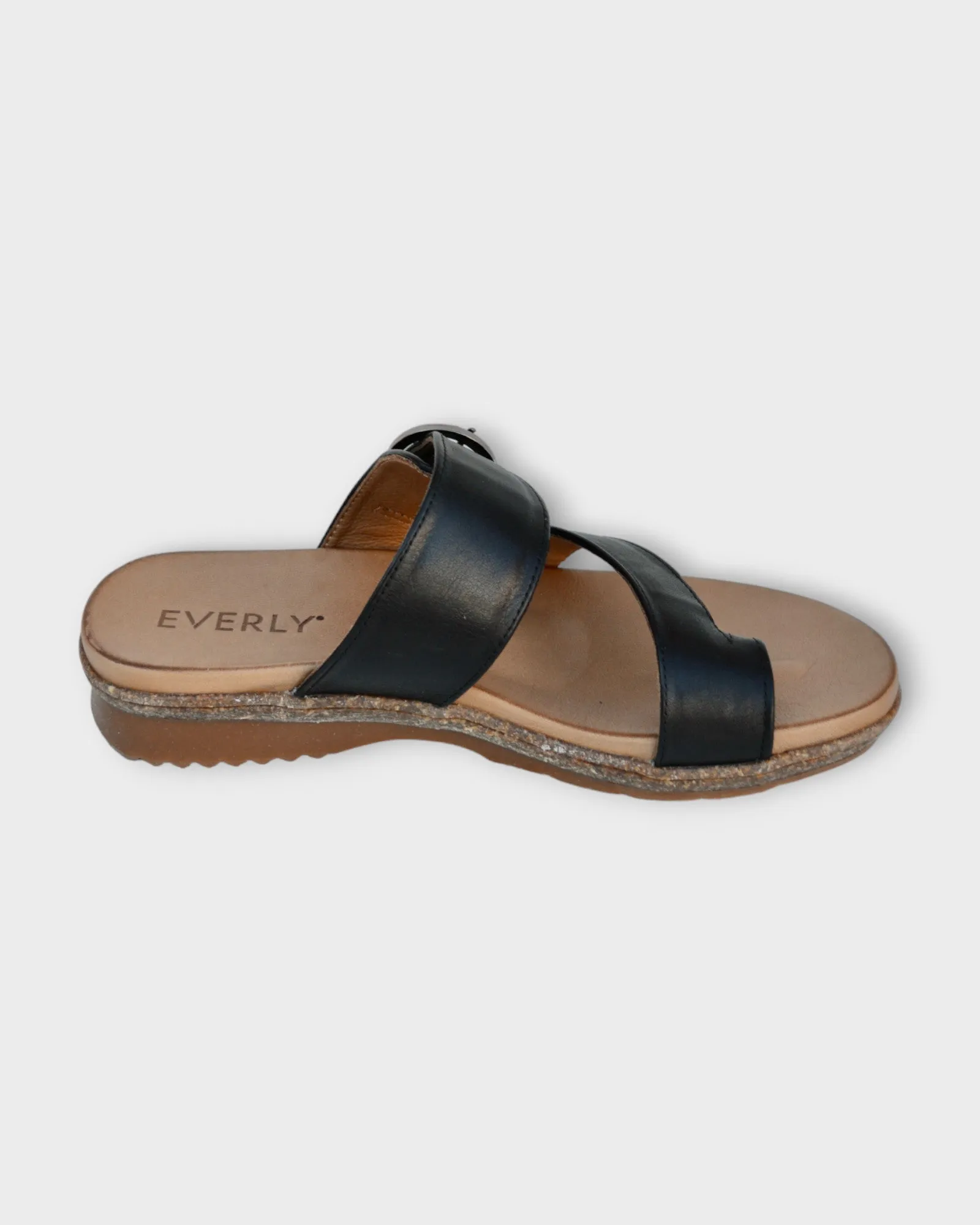 Everly Julia 01 Size 36 only