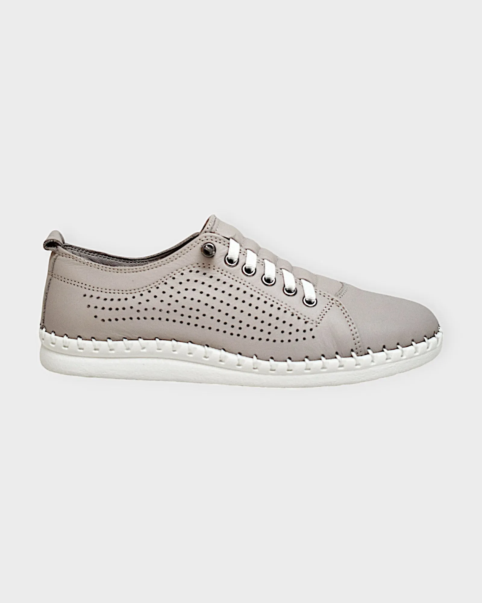 Everly Leora 01 Size 40 only