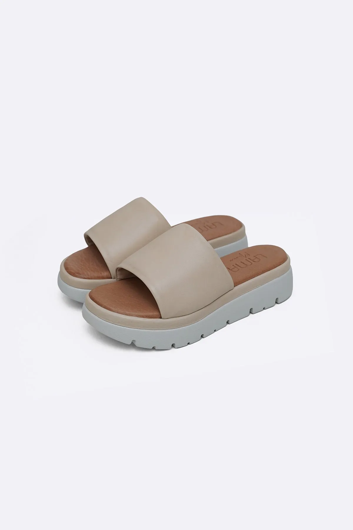 LEATHER MAMA PLATFORM SLIDES
