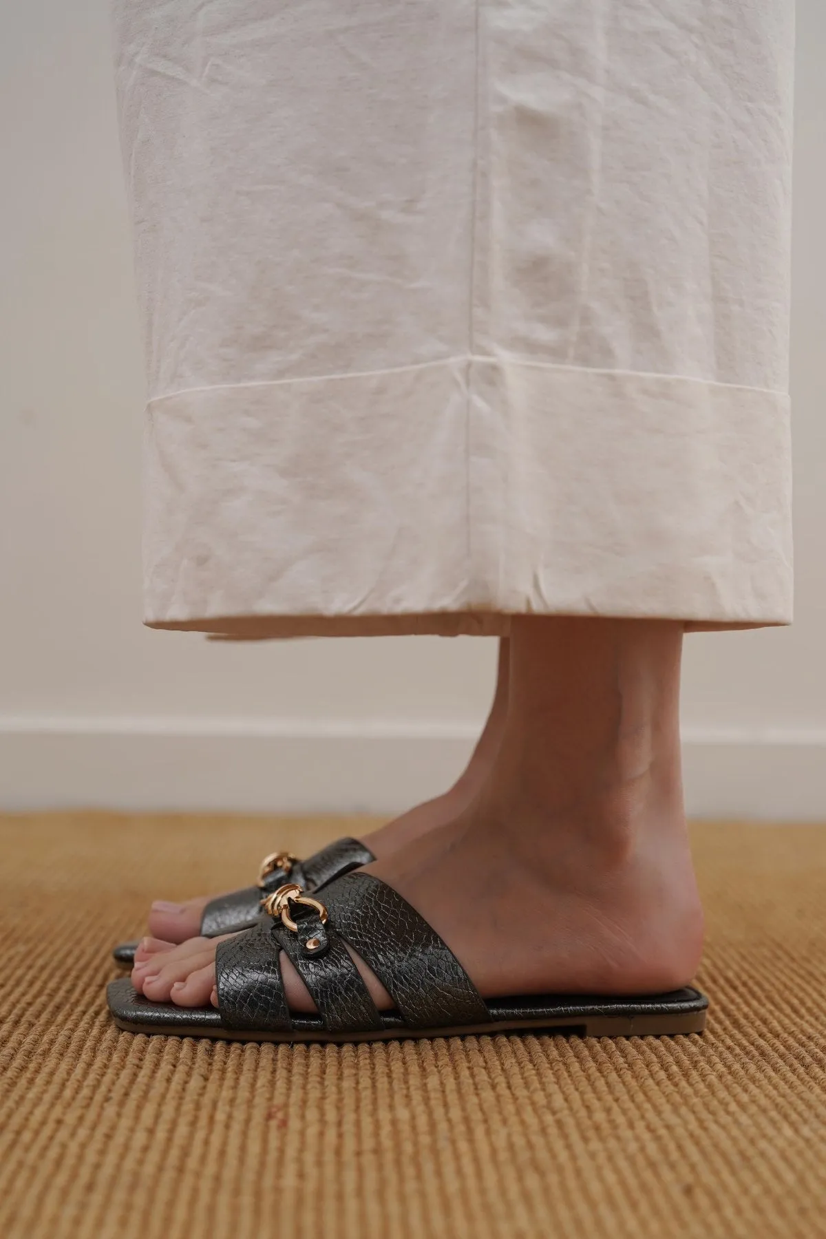 PATENT TEXTURED SLIDES