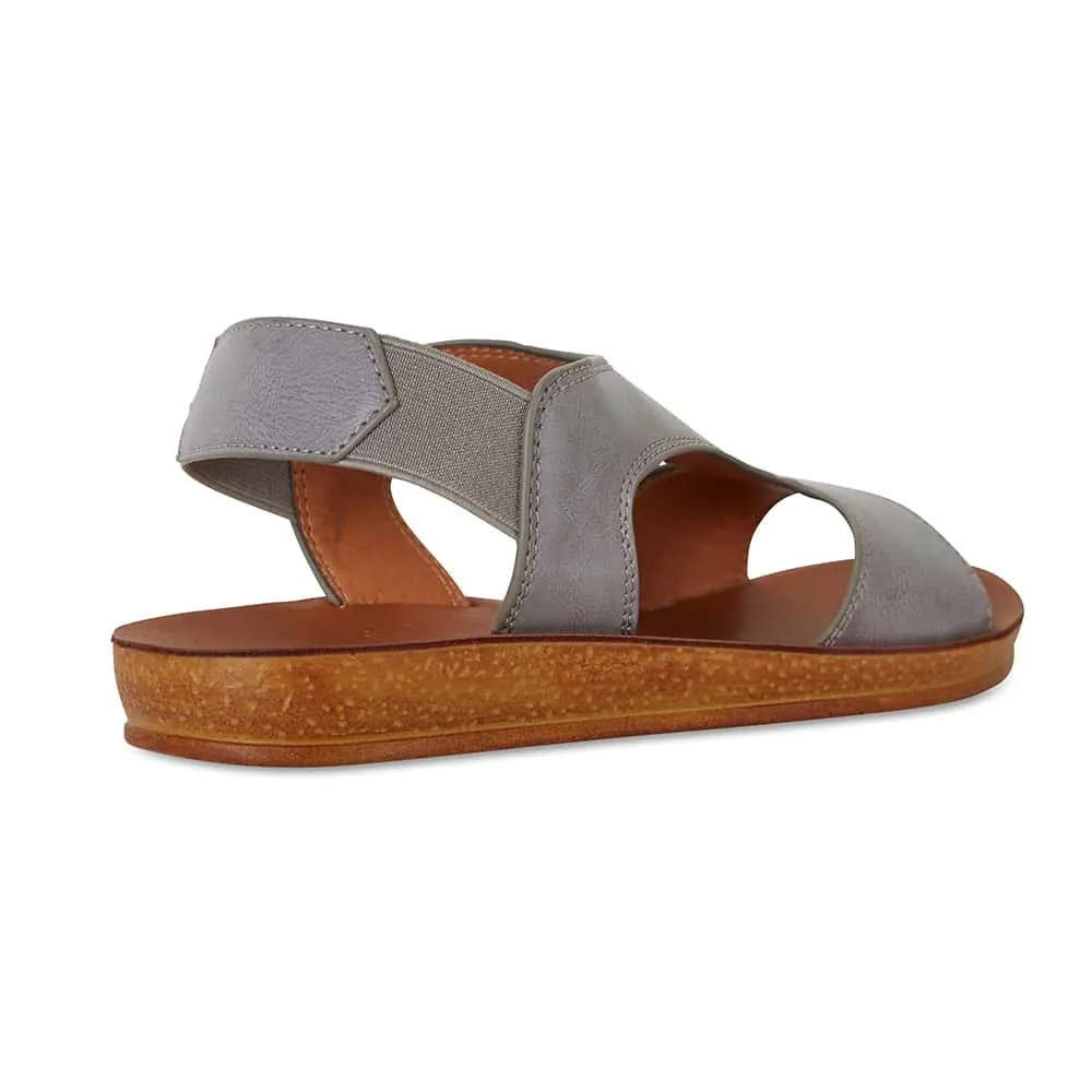 Reigan Sandal in Light Grey Smooth