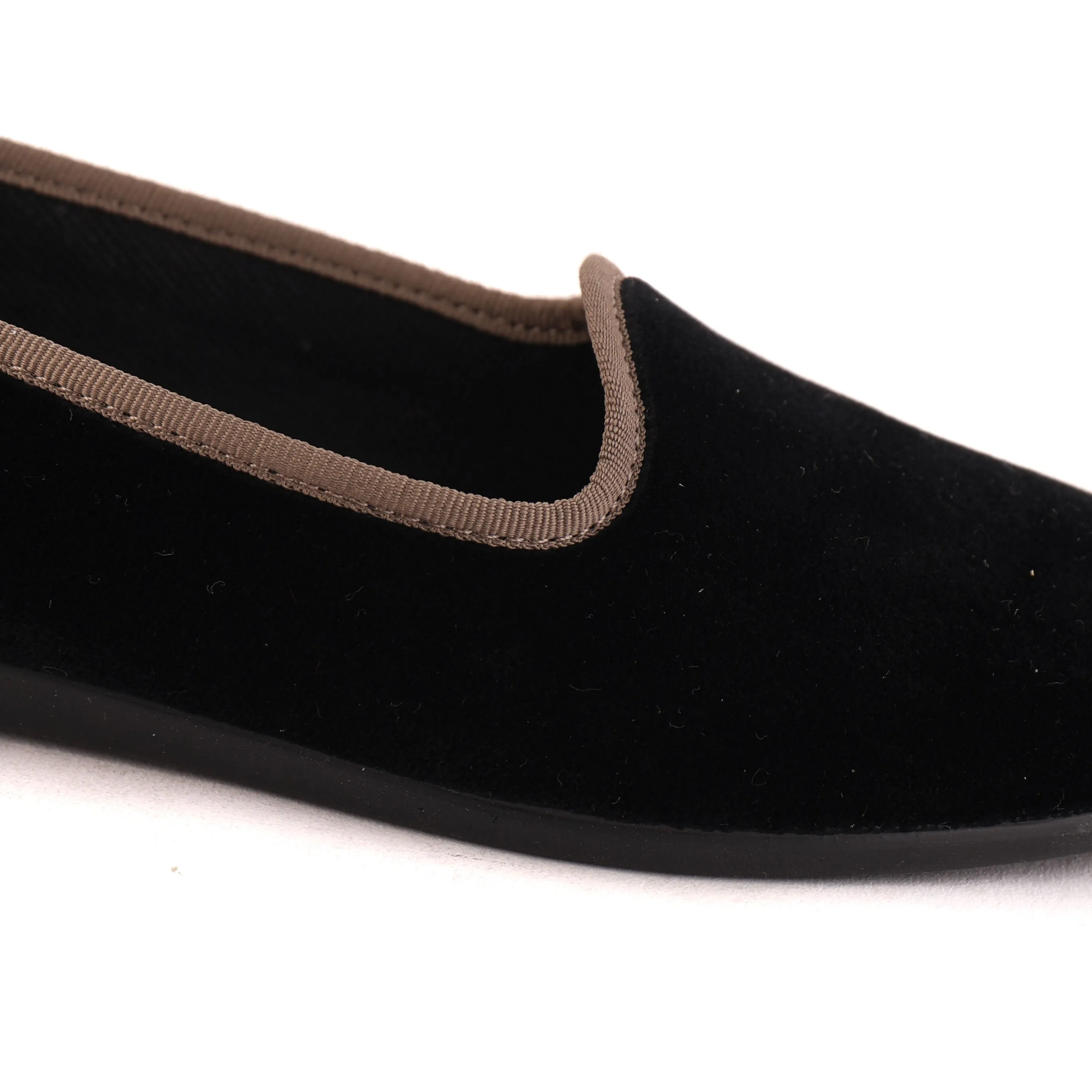 RIZZY Black Velvet