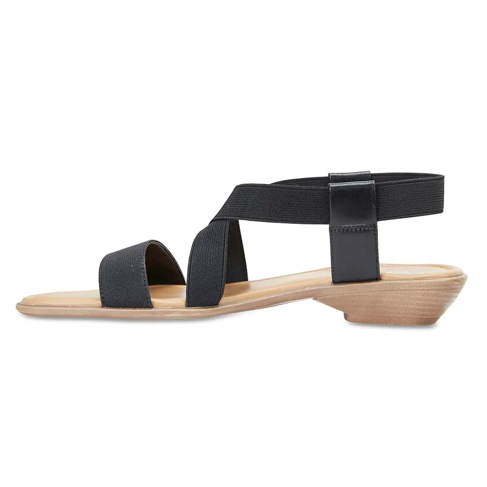 Saratoga Sandal in Black Fabric