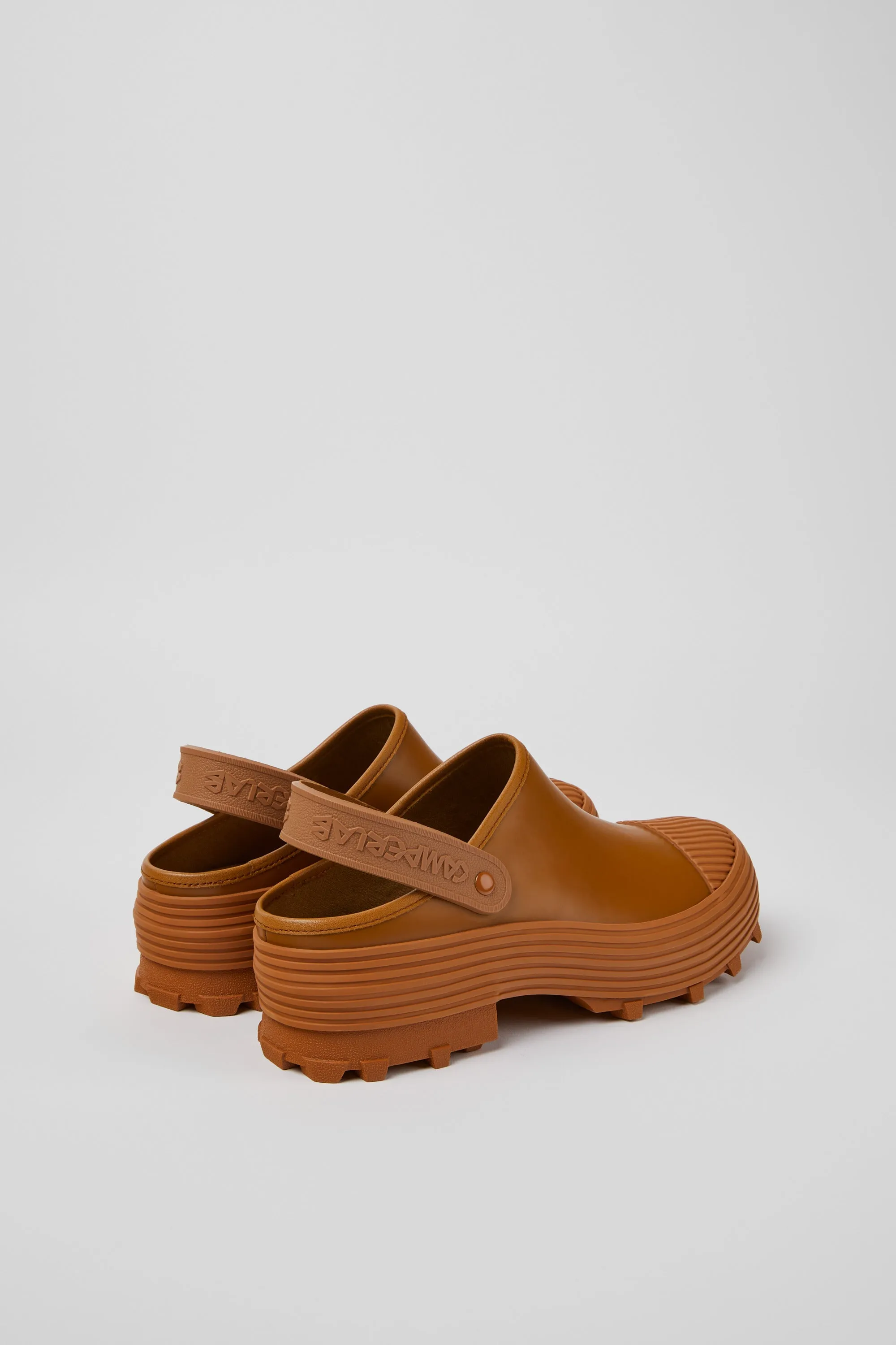 Semi-open Shoe Unisex CAMPERLAB Camper LAB Traktori