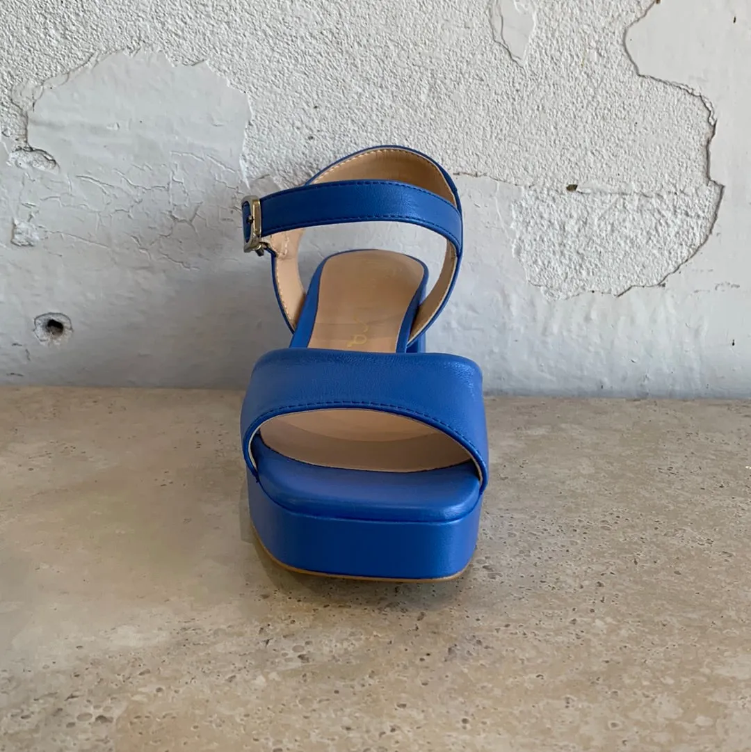 Unisa Ney Cyanus - LAST PAIR size 36