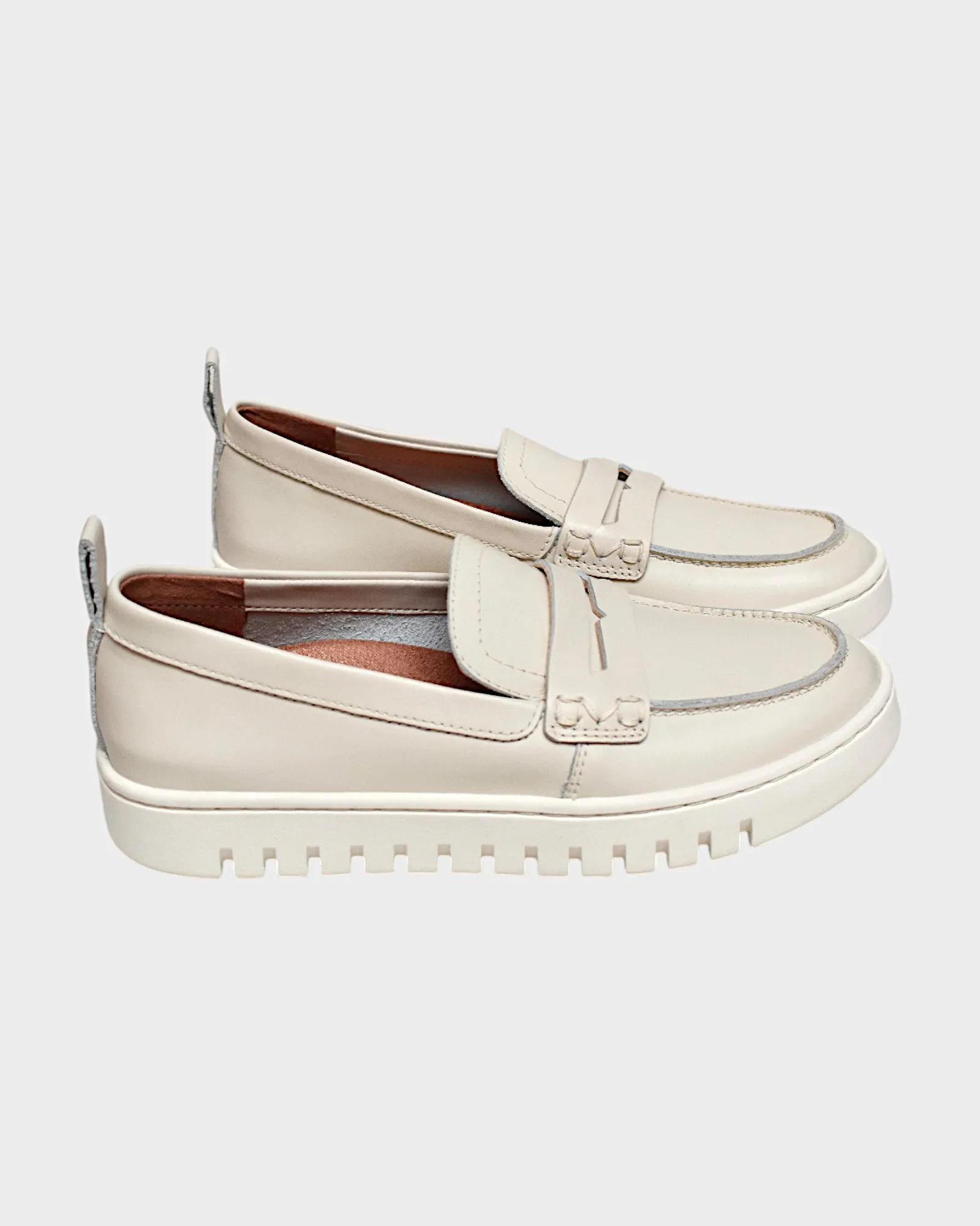 Vionic Uptown Wide