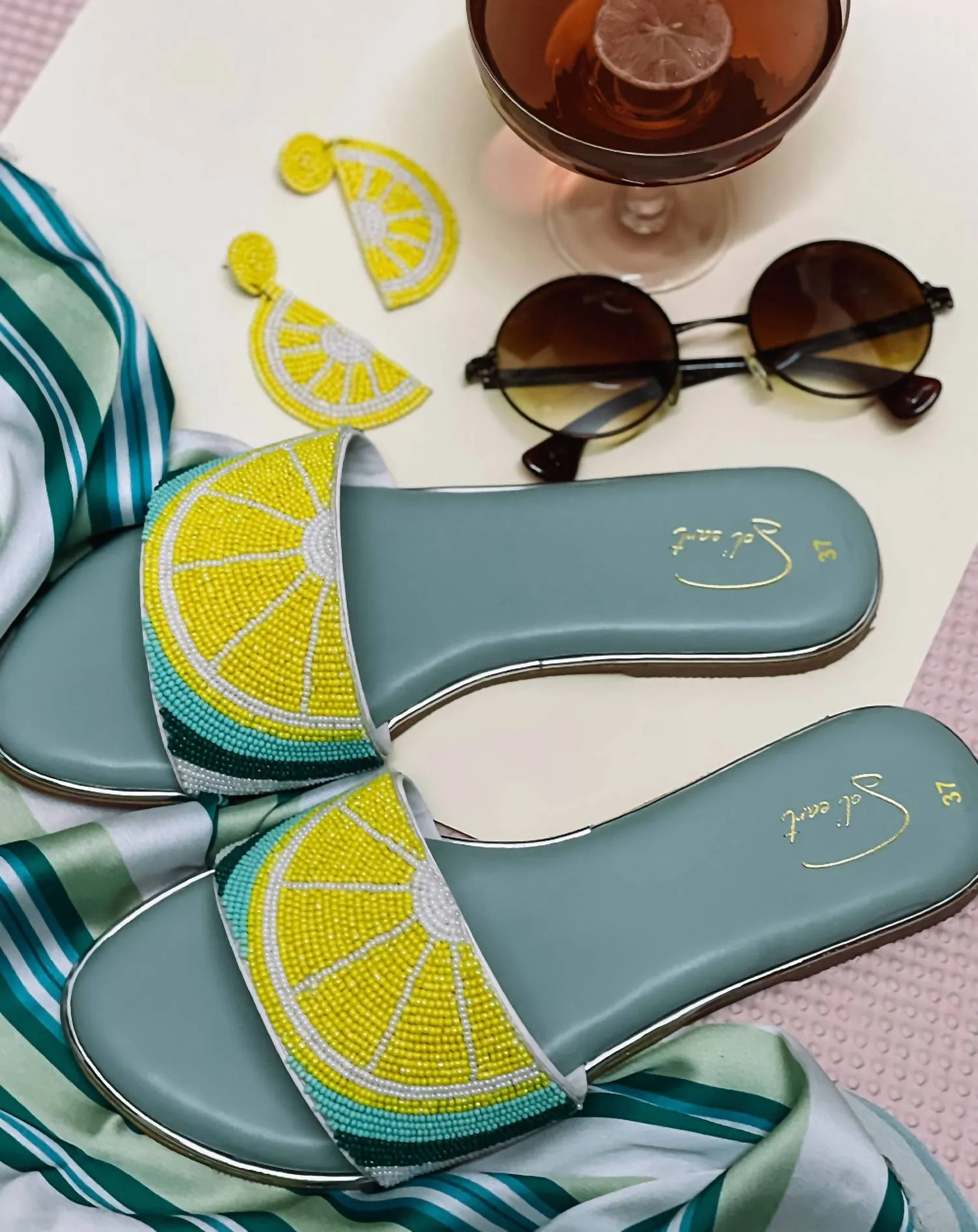 Women Lemon Zest Sandal In Green/yellow
