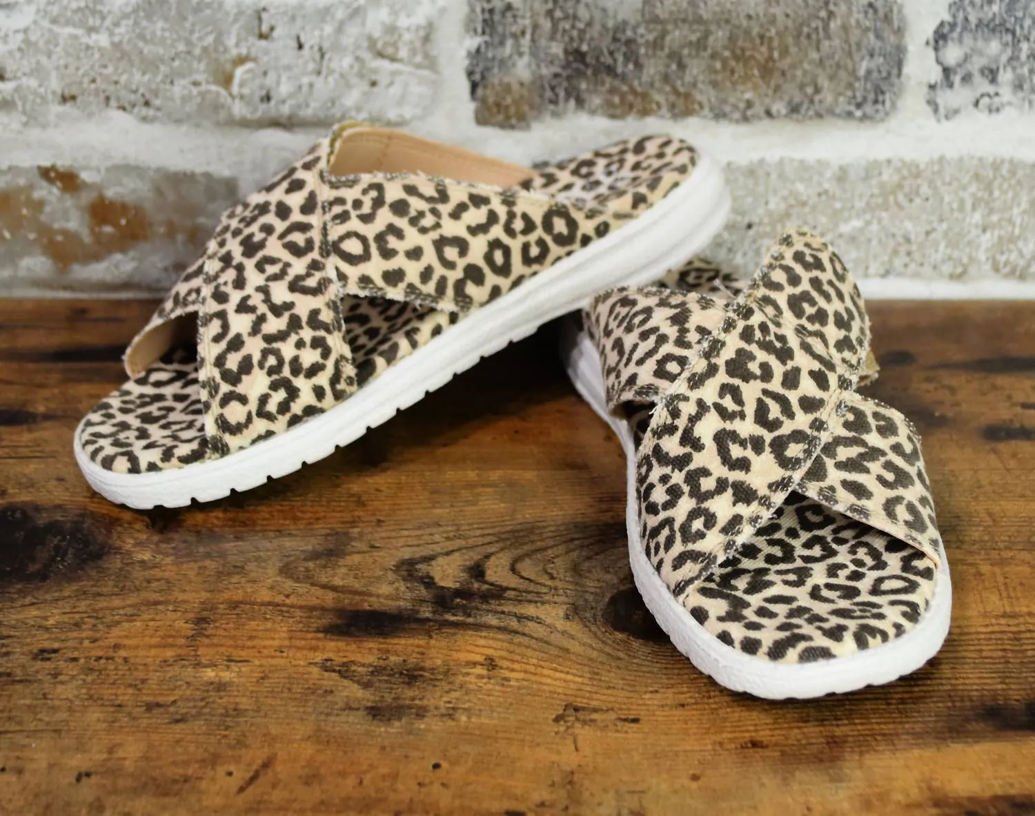 Women's Gypsy Jazz Ocean Sandals In Cream Leopard