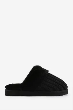Women's Knitted Snug Faux Fur Slippers In Black