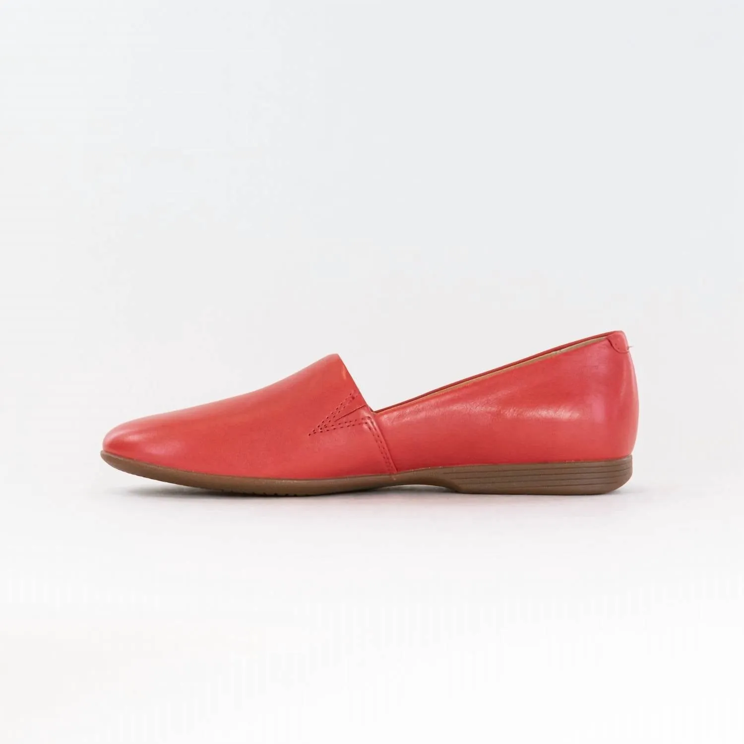 Women's Larisa Flat Loafer In Poppy