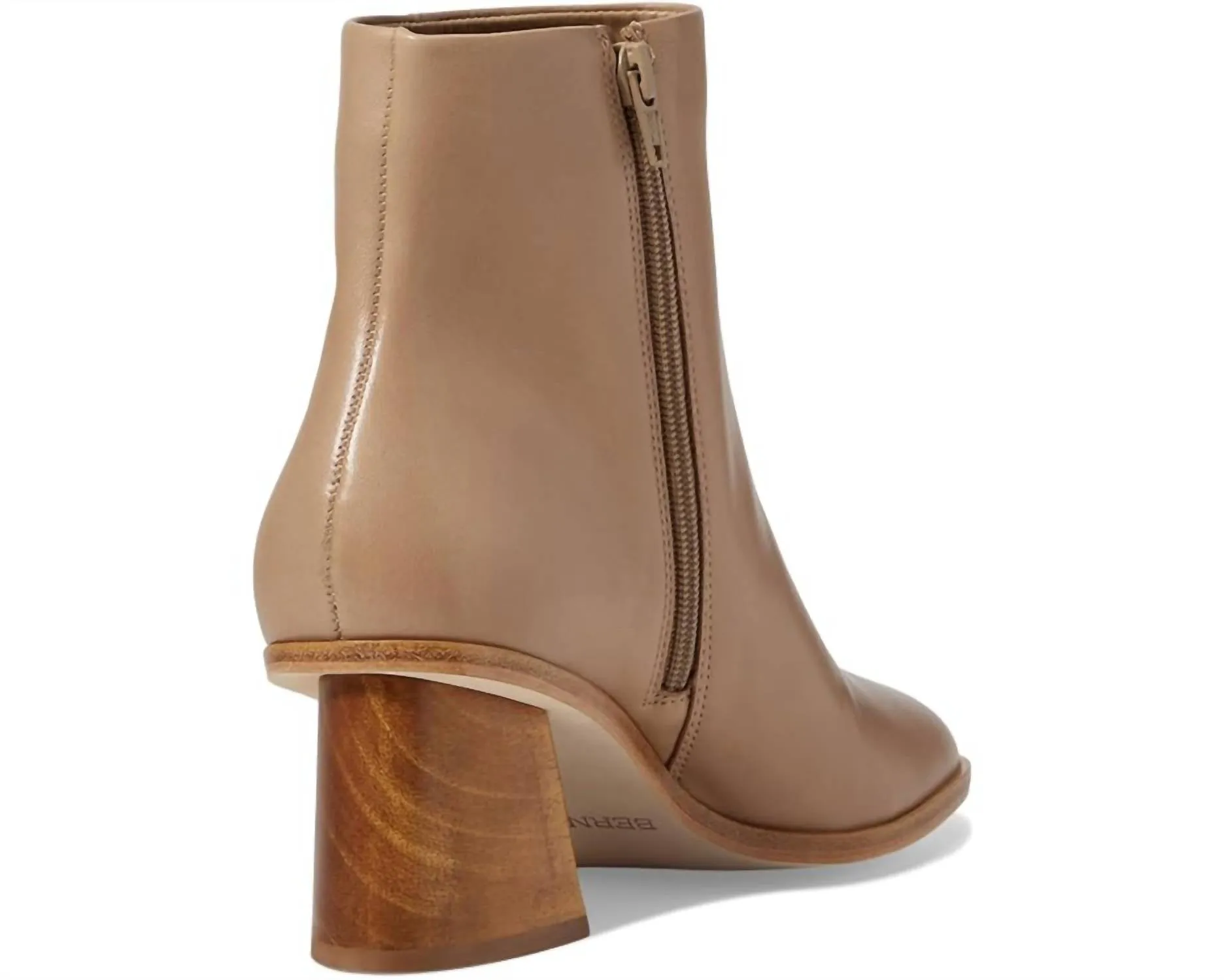 Women's Nantucket Boots - Medium In Sand Antique Calf