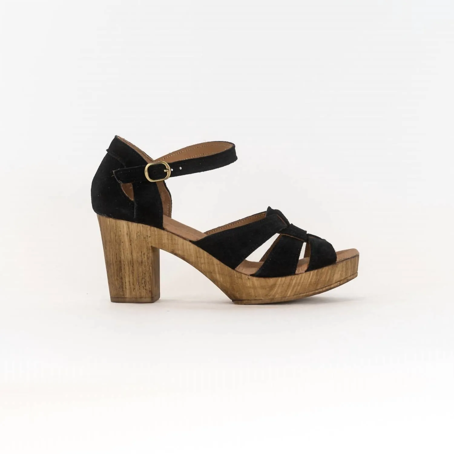 Women's Savy Sandal In Black