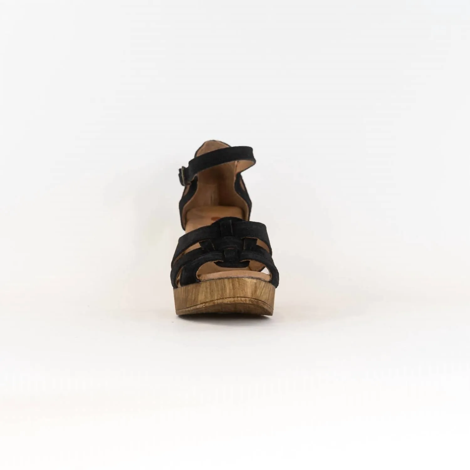 Women's Savy Sandal In Black
