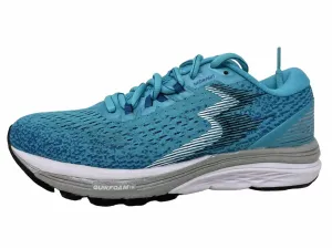 Women's Spire 4 Running Shoes - Medium Width In Scuba Blue, Mykonos Blue