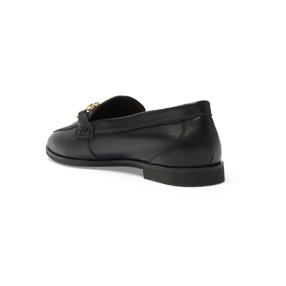 Zanna Loafer in Black Leather